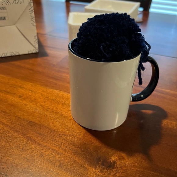 Thirty One Hello Happy Mug - Picture 5 of 8